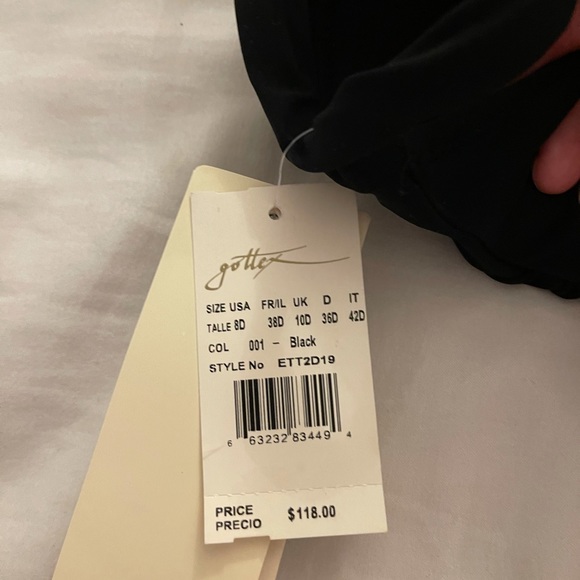 Basic black swimsuit - Picture 4 of 6